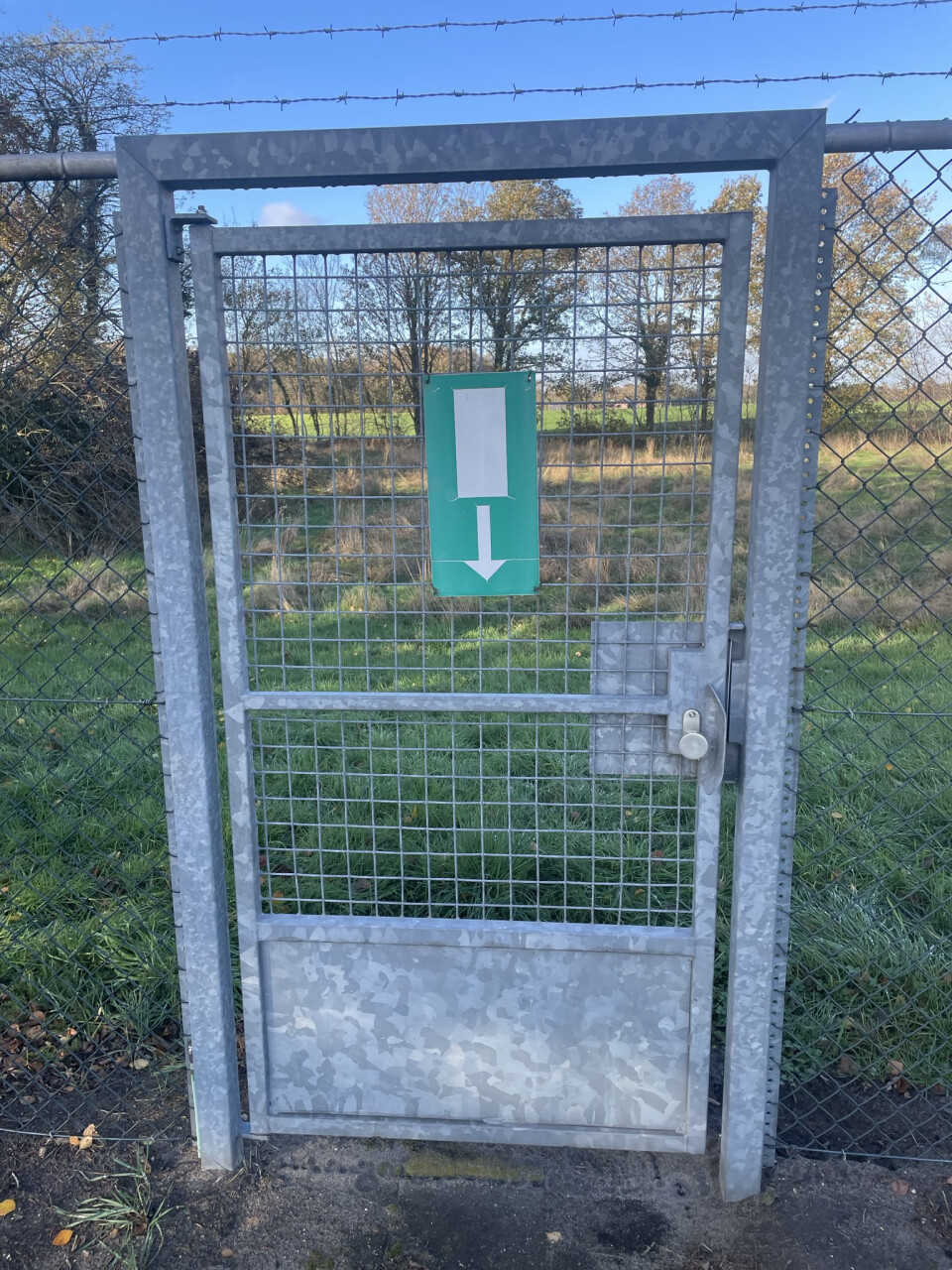 2 stuks gegalvaniseerde enkele poort met enkele staafmat