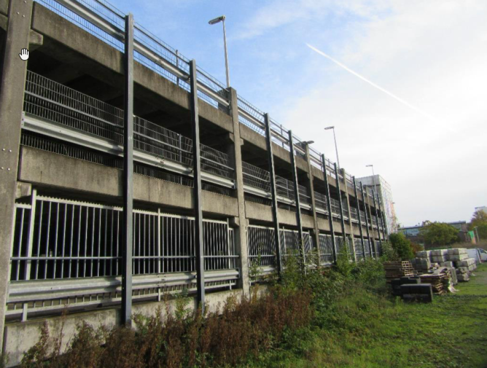 Parkeergarage van 3 verdiepingen