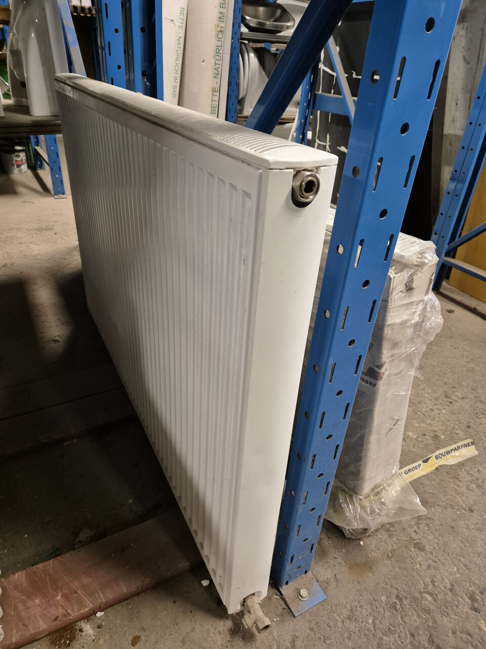 Paneel radiator wit - 141x10x91 cm