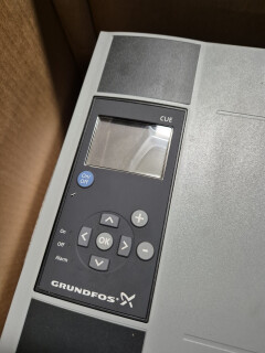 Grundfos 3x380-500 V frequentie regelaar - nieuw - Foto 2