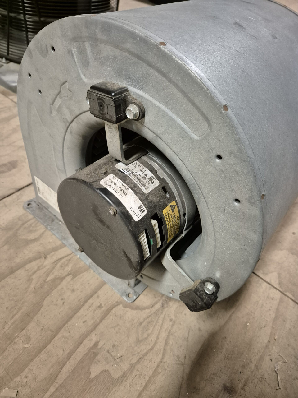 P Lemmens - Slakkenhuis ventilator - Afzuigventilator - Foto 3