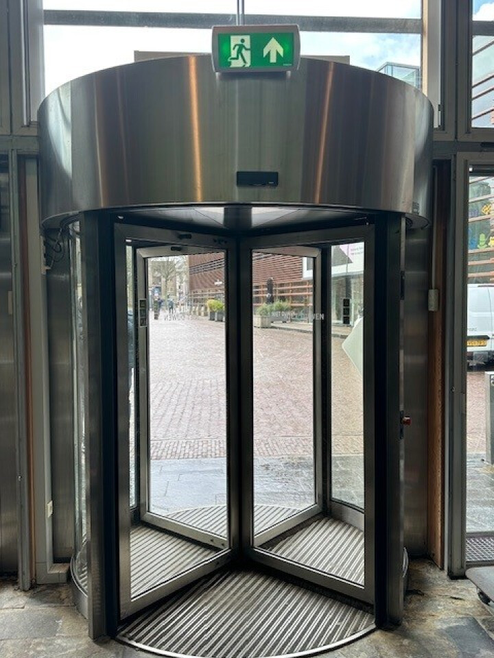 2x High-Security Beveiligingsdraaideuren Boon Edam