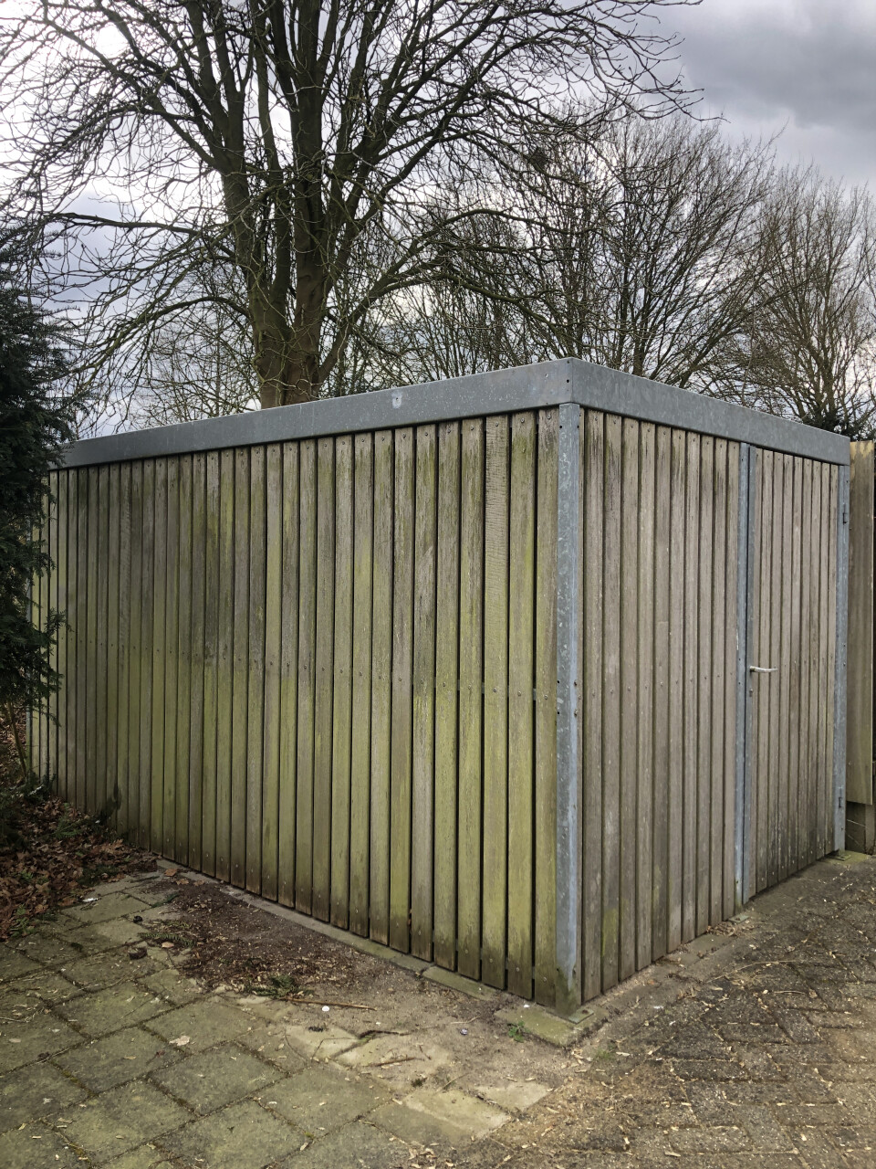 Fietsenstalling / opslag ruimte
