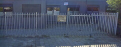 Ca. 50 meter gegalvaniseerd spijlenhekwerk incl. draaipoort - Foto 4