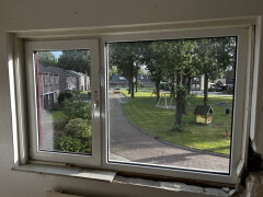 6 stuks Kumij kunststof vast-draaikiep raamkozijnen (rood-wit met HR++ glas) - Foto 2
