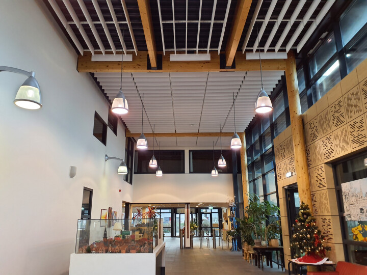 Verlichtingsarmatuur los