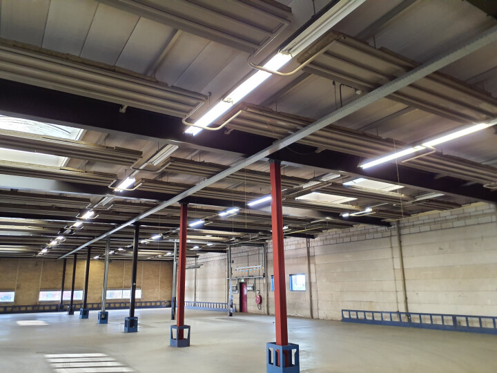 Verlichtingsarmatuur los