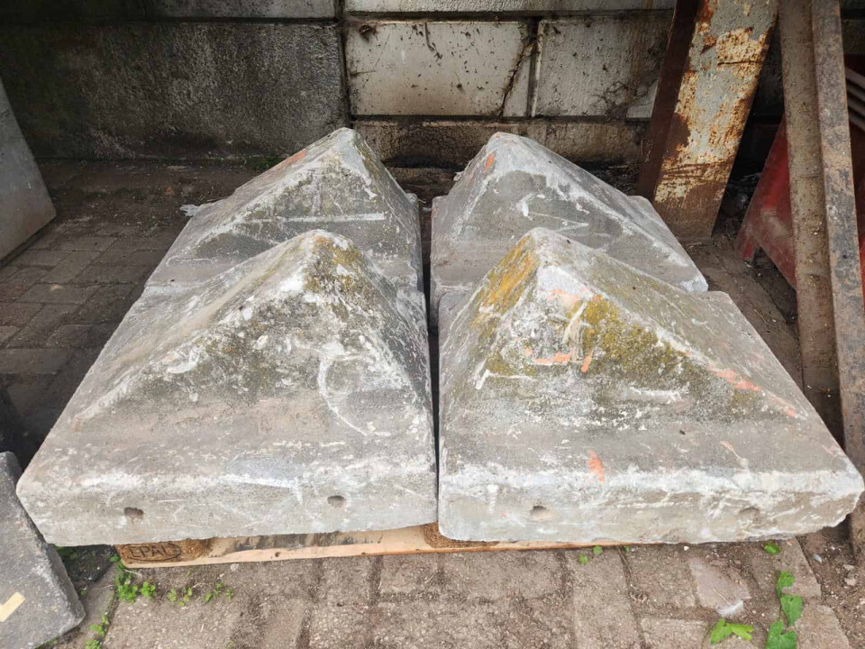 Betonnen en metalen straatmaterialen - Foto 10
