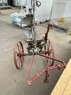 Oude ploeg - Foto 3