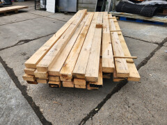 Vuren balken met spijkers - Foto 9