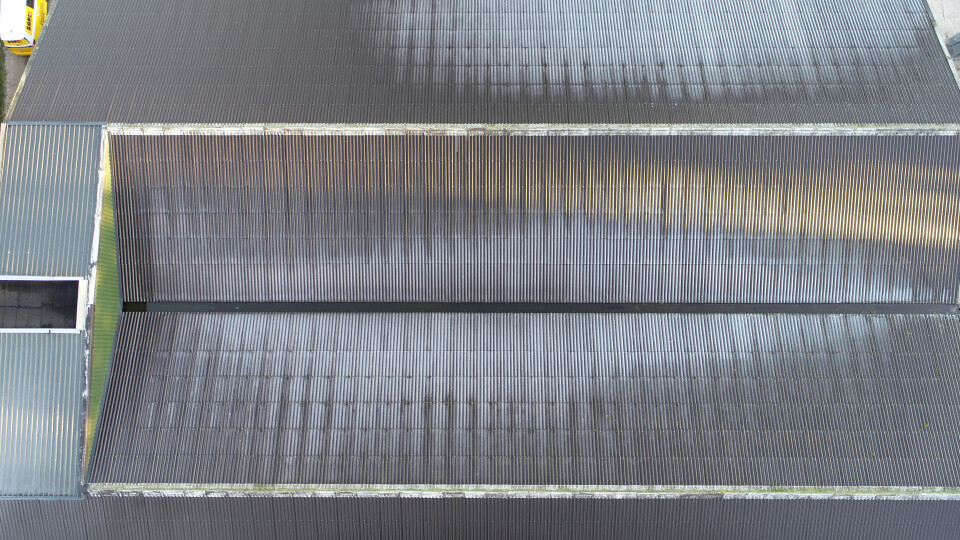 1.000+ stuks vezelcement golfplaten in de kleur zwart/blauw - Foto 5