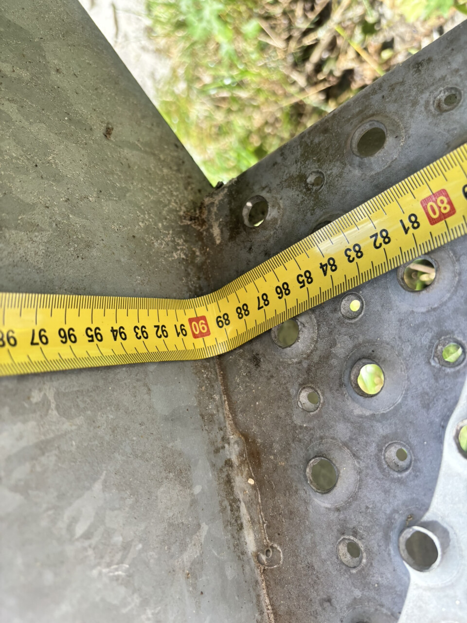 32 stuks gegalvaniseerde stalen trap / steektrap (150 cm H) - Foto 18