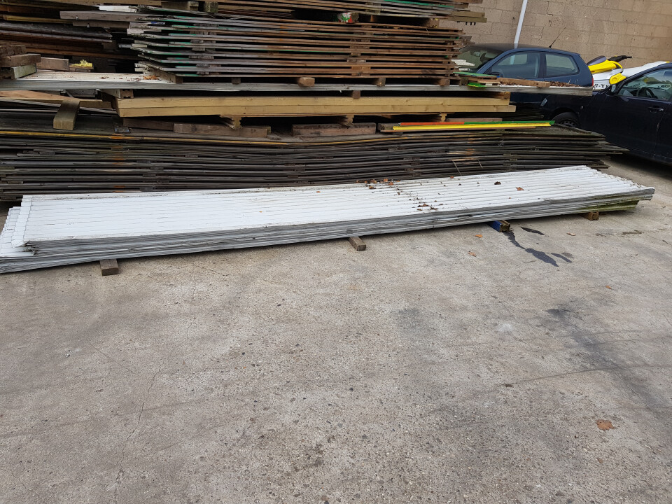 Gebruikte golfplaten grijs metaal - Foto 5