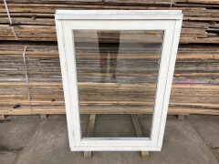 Gebruikte ramen 90 x 130 cm openslaand dubbel glas - Foto 2