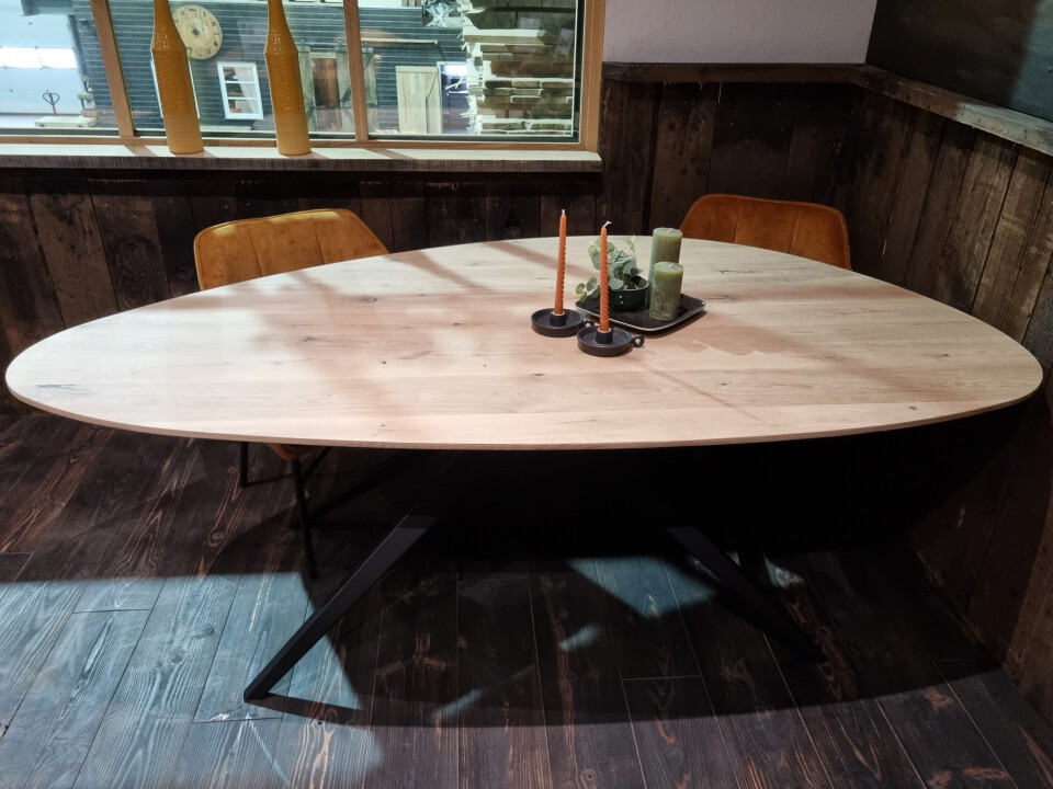 Nieuw eiken tafelblad - Kiezelvorm