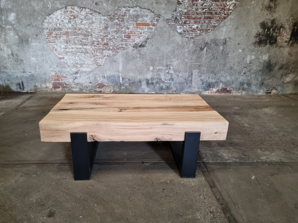 Salontafel uit oude spoorbielzen - gezaagd - Foto 3