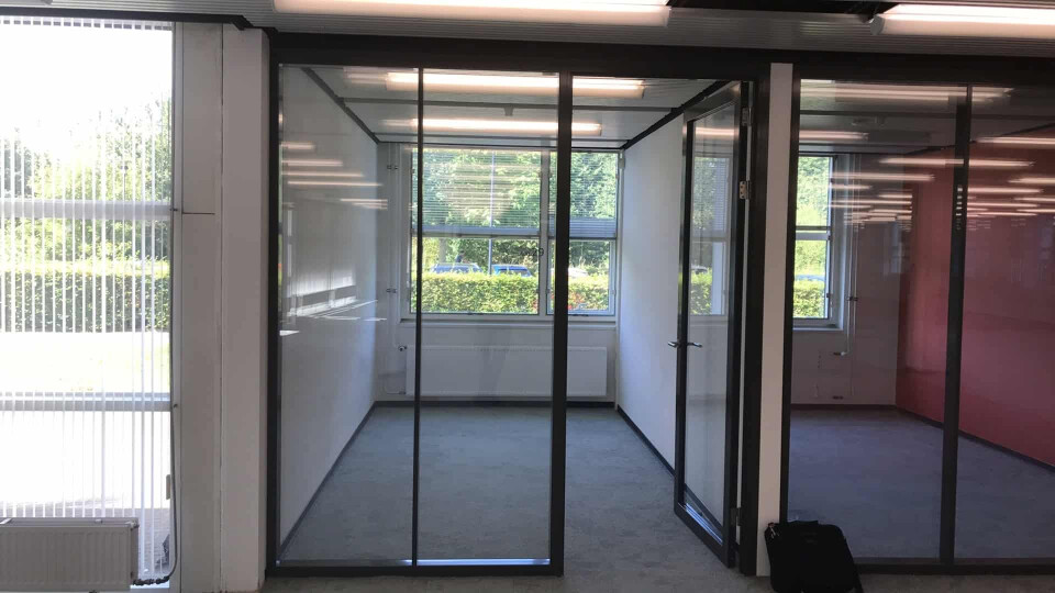 Aluminium puien en systeemwand - Foto 2