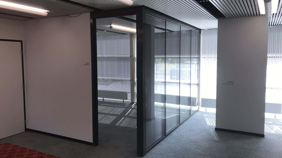 Aluminium puien en systeemwand - Foto 13