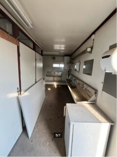 bouwkeet met urinoirs - Foto 4