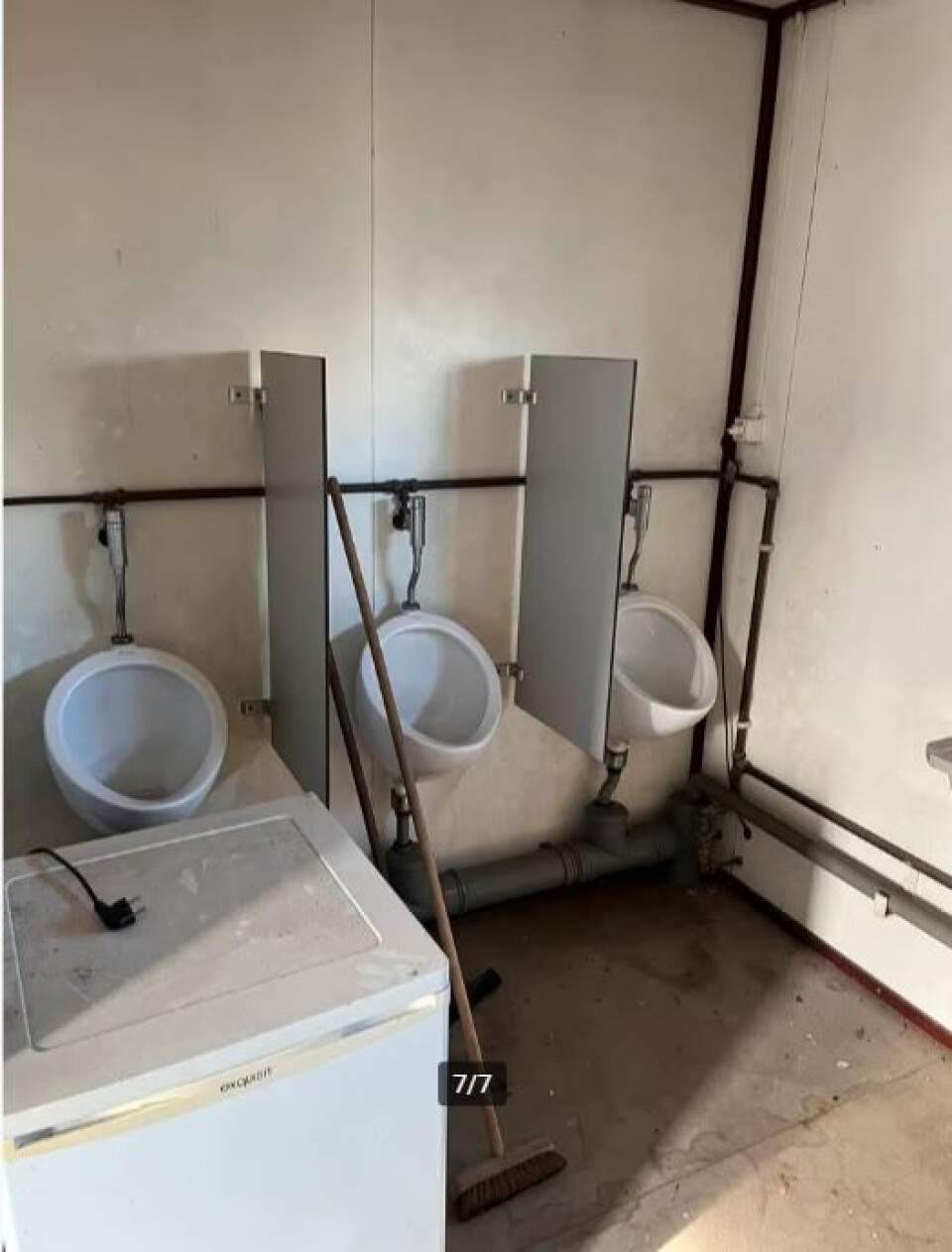 bouwkeet met urinoirs - Foto 5