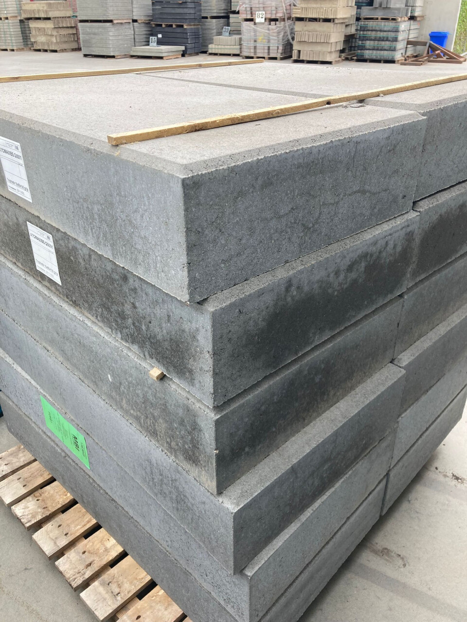 Traptreden beton 16x50x100 grijs (P63)