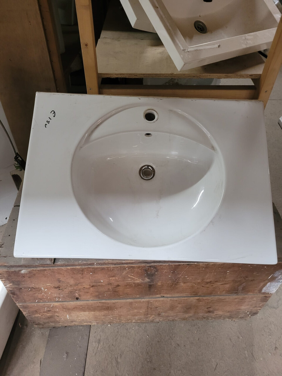 Wasbak rond groot