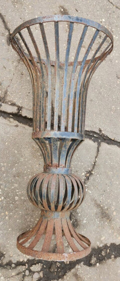 IJzeren vuurkorf - Foto 1