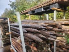 Gecreosoteerde weidepalen - Foto 1