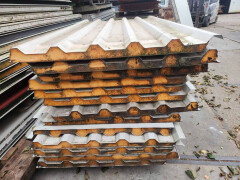 Sandwichpanelen - Foto 1