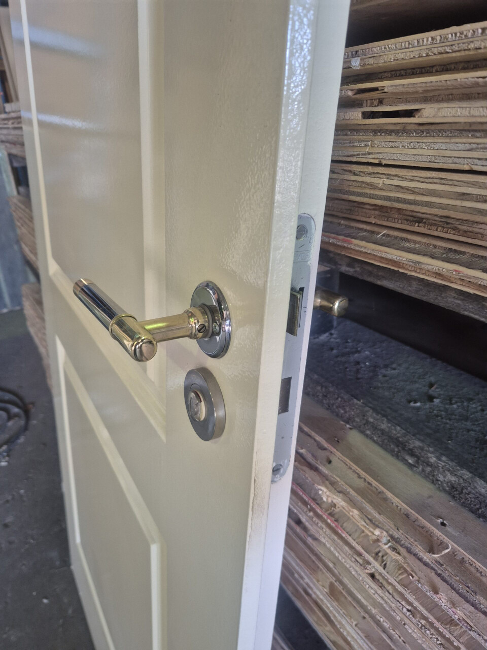 Pandeeldeur 2-vaks - Opdekdeur - Toilet deur met slot - 13162 - Foto 3