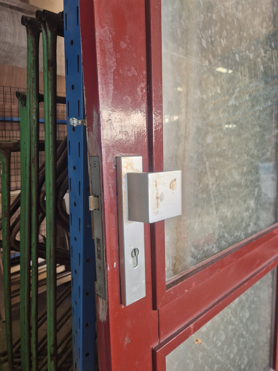 Gebruikte voordeur met dubbel glas - 87x200,5 cm - Foto 2