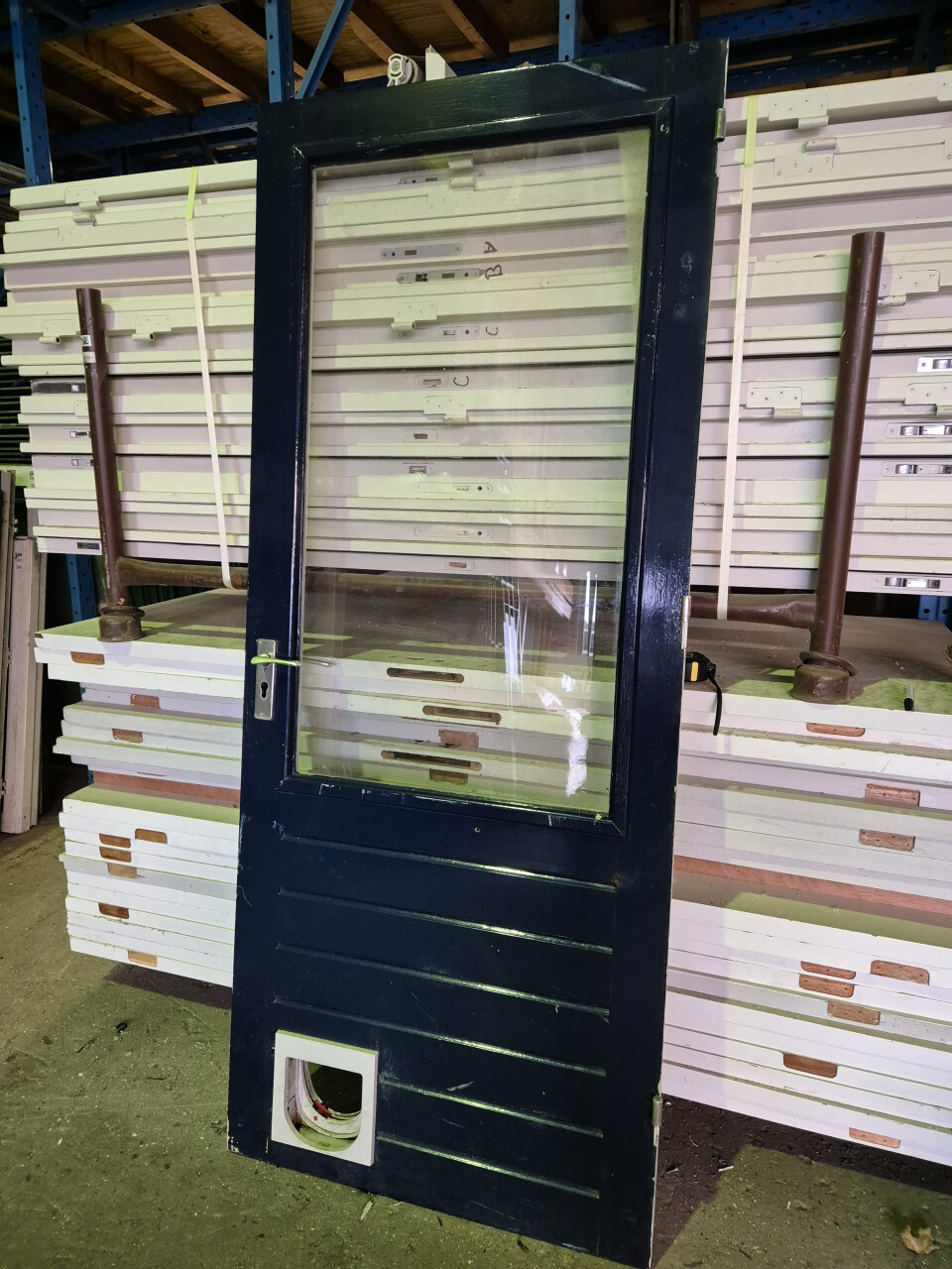 Achterdeur met kattenluik - 12129 - Foto 1