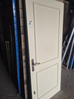 Gebruikte binnendeur met 2 panelen (één kant) – 83x201 cm - 11214 - Foto 1