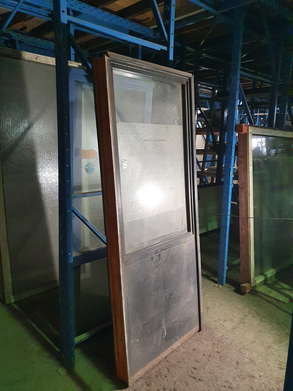 Langwerpig raamkozijn met borstwering | 88x220 cm - Foto 1