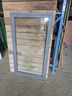 Hardhouten binnenraam met dubbel glas - 72,5x128,5 cm - Foto 1