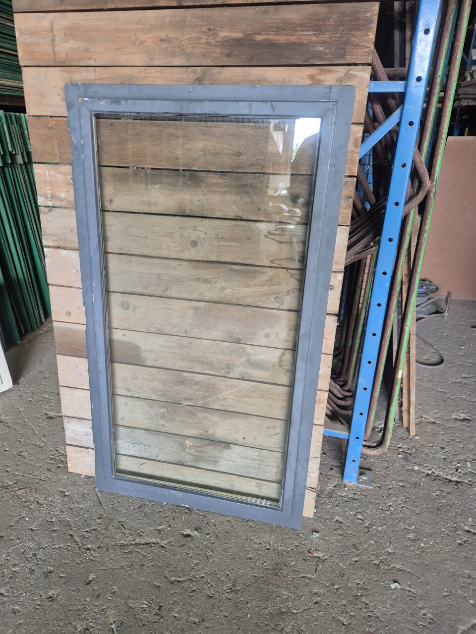 Hardhouten binnenraam met dubbel glas - 72,5x128,5 cm - Foto 1