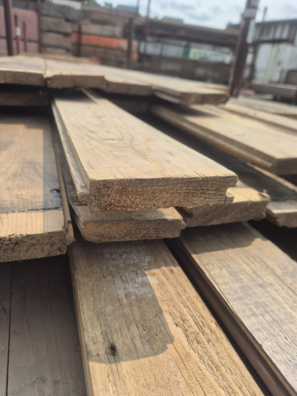 Partij dakbeschot / vloerplanken – 85 mm werkende breedte - 12,5 m2 - Foto 1