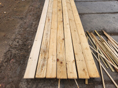 Vurenhouten planken, ongeschaafd en ontspijkerd - Foto 15