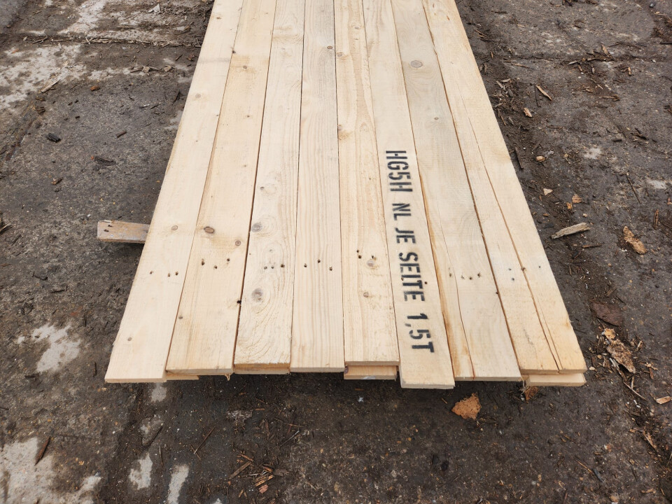 Vurenhouten planken, ongeschaafd en ontspijkerd - Foto 1