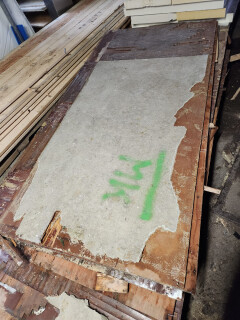 Partij underlayment 18 mm, een zijde resten parketvloer - Foto 2