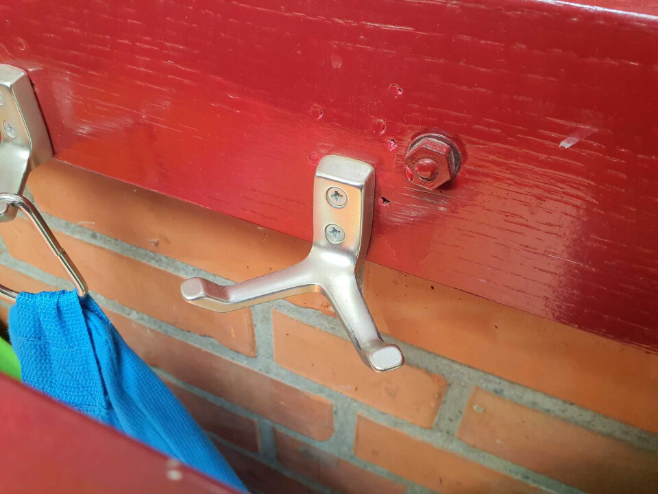 Garderobehaken, enkel en dubbel, beschikbaar december/januari! - Foto 2