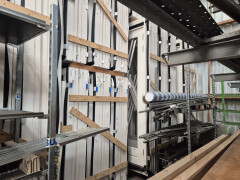 Nieuwe hardhouten Meranti kozijnen, zonder glas - Foto 16