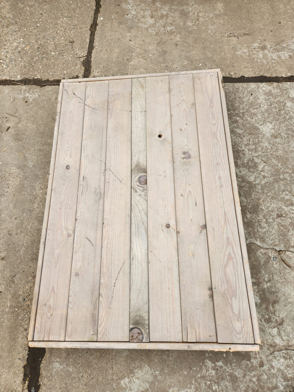 Houten bakken, gemaakt van vlonderplanken - Foto 4