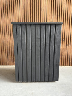 zwarte plantenbak op wielen - Foto 1