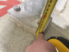 Gegalvaniseerde stalen bordestrap met bordes – 3,20 m hoog - Foto 5