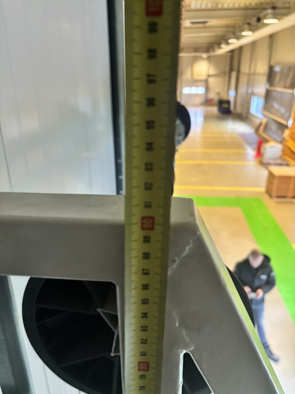 Industriële stalen (steile) trap – H 330 cm / uitval 190 cm - Foto 3