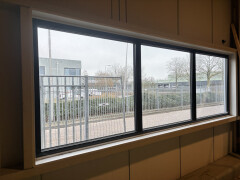 10 stuks aluminium kozijnen antraciet (3-delig) - Foto 2