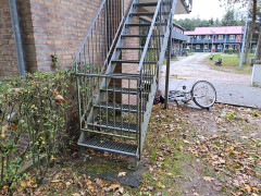Gegalvaniseerde trappen - medio januari beschikbaar - Foto 3