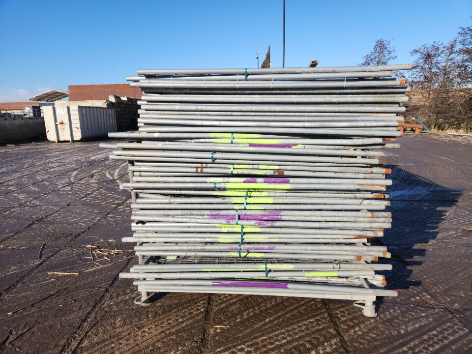 Bouwhekken en betonvoeten - Foto 2