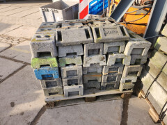 Bouwhekken en betonvoeten - Foto 4